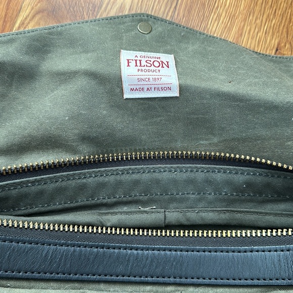 Filson Briefcase - Picture 4 of 4